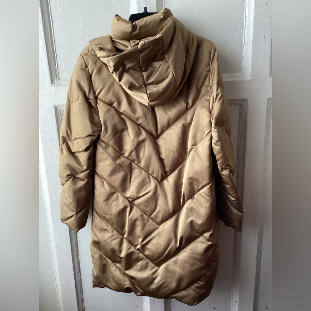 Vintage Moncler Ladies Puffer Coat - Picture 5 of 13
